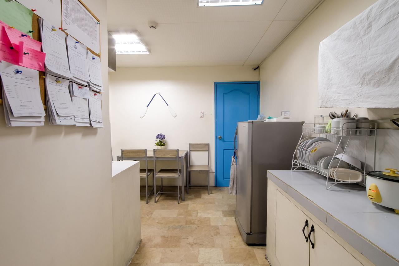 Zen Hostel Vicente Cruz マニラ市 エクステリア 写真